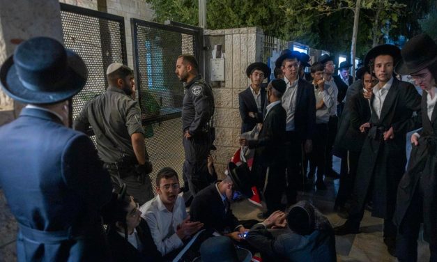 Haredi protest erupts in Modi’in after Military Police move to arrest draft dodger, police announce