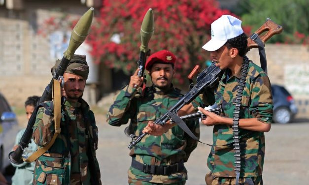 At least 18 killed in Houthi attack on Yemeni government training camp in Shabwa, sources say