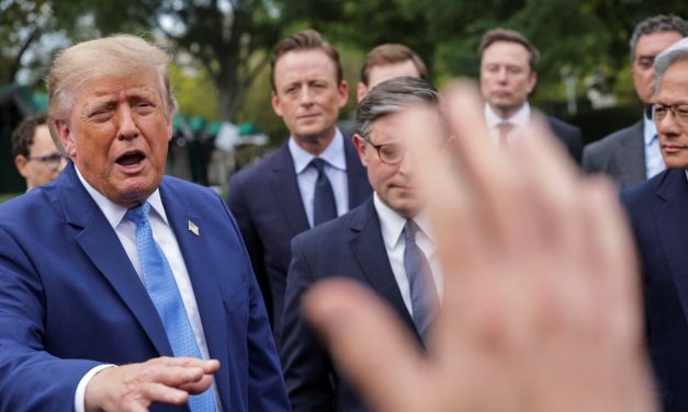 ‘You like me and I like you’: Trump thanks flydubai passenger Yaniv Hayoun for helping save flight