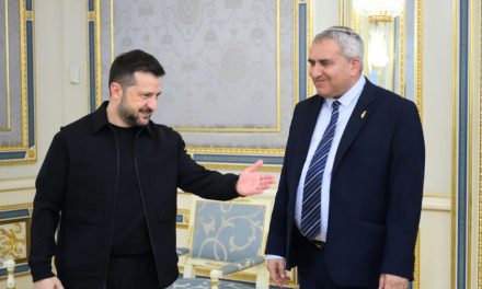 In war-torn Kyiv, Elkin-led Israeli delegation confronts familiar threats while marking Babyn Yar