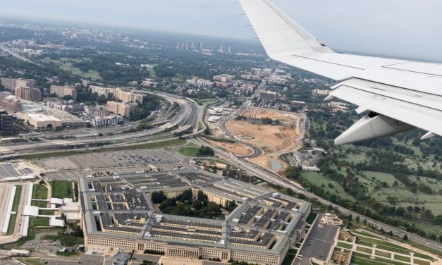 Lawmakers ask FAA to pause use of new AI tool in Washington-area flight management
