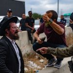 Fifty hasidim detained at Ben-Gurion Airport upon arrival from New York for draft evasion