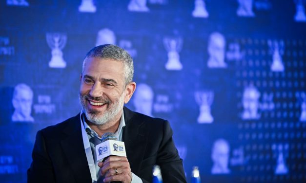 Netanyahu condemns Magal’s ‘monkey’ remark against Eisenkot, calls out opposition