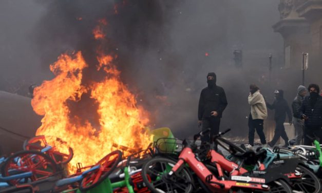 Extremists could exploit France’s protests without organizing them, expert says