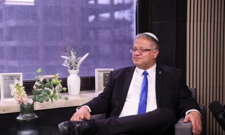 Ben-Gvir to ‘Post’: Netanyahu should stand with me rather than Eisenkot -interview