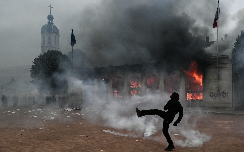 Police, demonstrators clash as mass cost-of-living demonstrations rock France