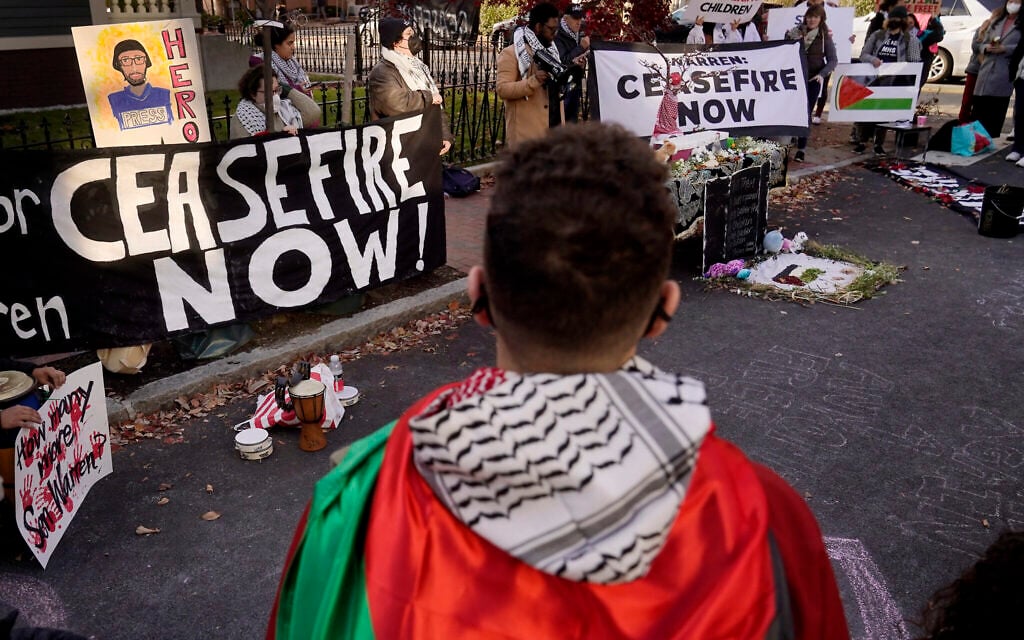 Massachusetts city councilors hear petitions against Israel divestment ordnance
