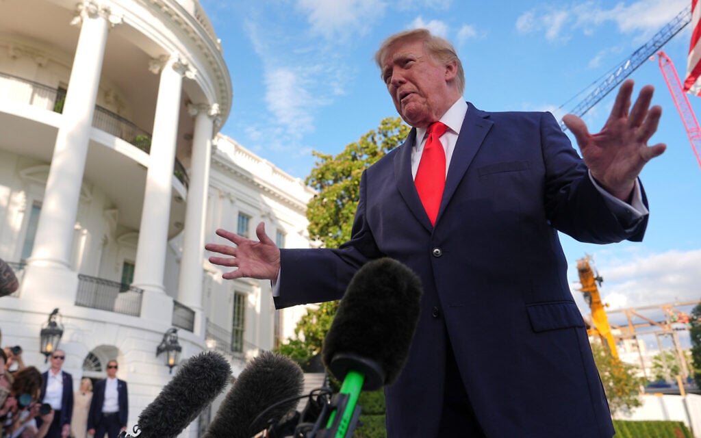 Trump says upcoming US midterm elections will have ‘no impact’ on Iran war
