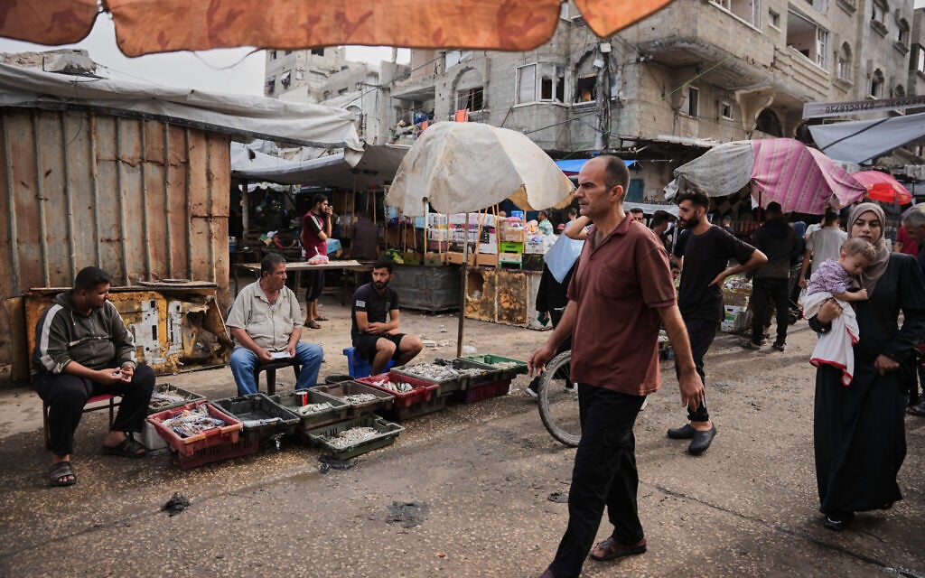 Israel cites merchants angered by Hamas taxes as commercial goods stop entering Gaza