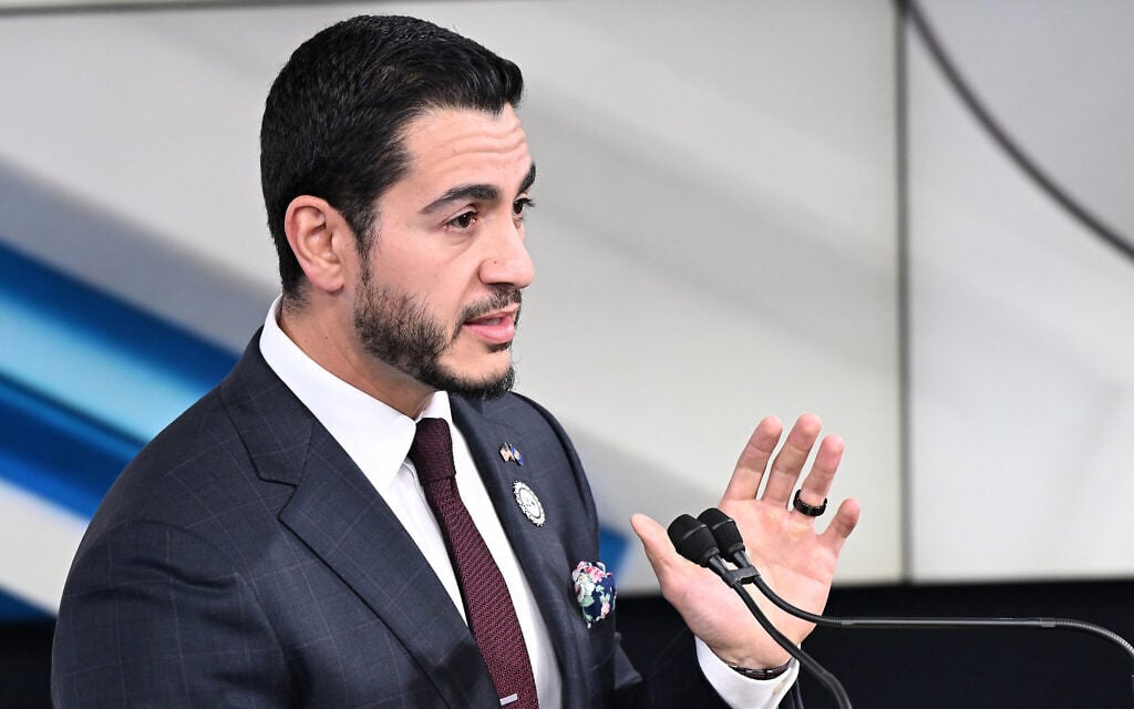 El-Sayed, Israel-critical Michigan senate candidate, hires Jewish liaison