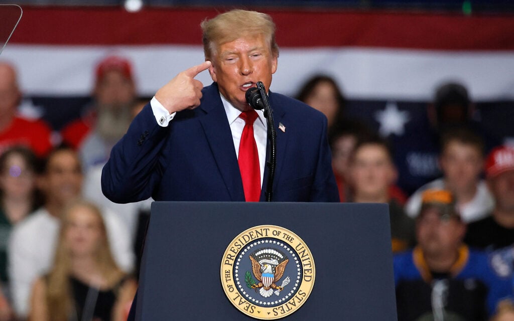 Trump says Jews who vote for Michigan’s El-Sayed should be ‘ashamed of themselves’