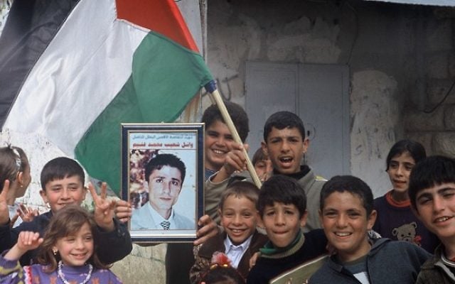 Bepi Pezzulli | The establishment gave extremism its credentials