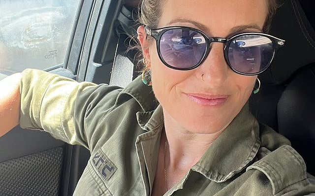 Ariella Weiss | Thoughts about home from my army cot