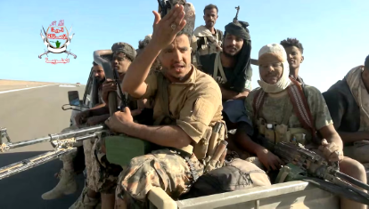 Yemen forces run armored vehicles over Houthi soldiers as fighting escalates