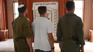 ‘We had 20 guns guarding 250 people’: Givati trainees recall fighting in Sderot on Oct. 7