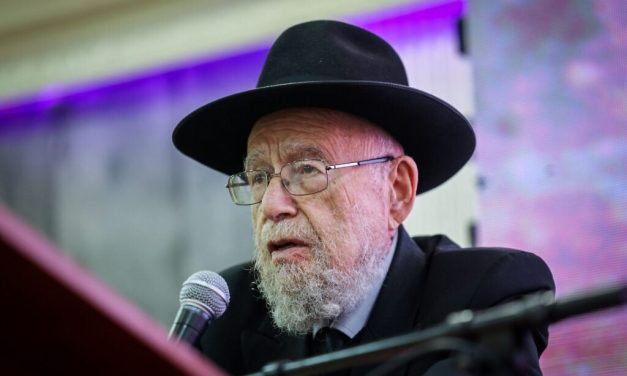 Hardline rabbi: Jews can take Palestinian olives to ‘demonstrate our ownership of the land’