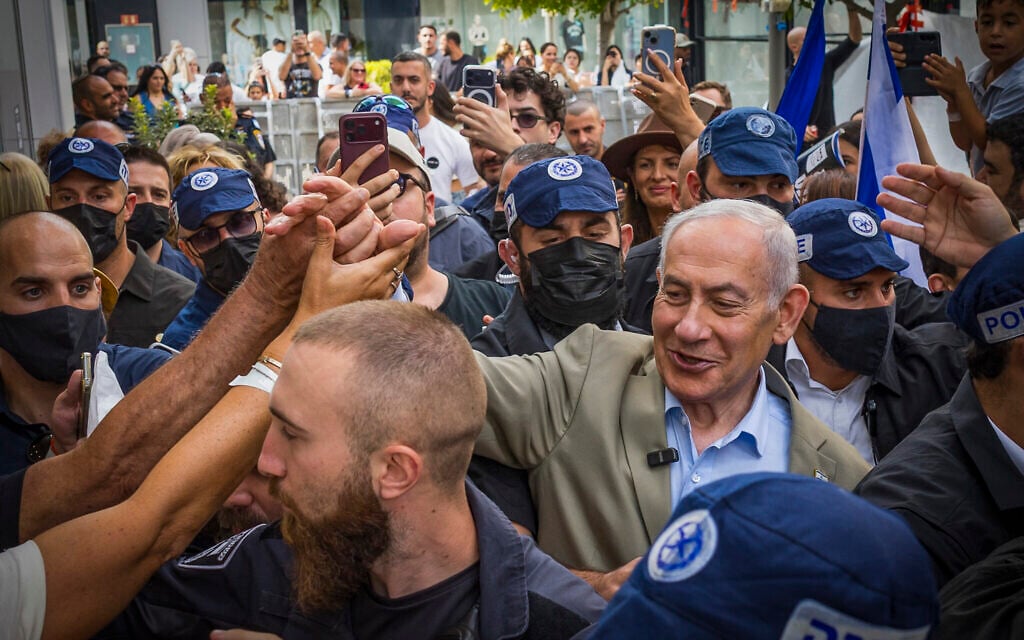 Election panel orders Netanyahu to remove videos that violate propaganda laws