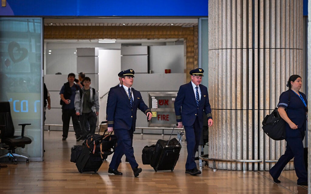 Delta plane given all-clear at Ben Gurion Airport after anonymous bomb threat