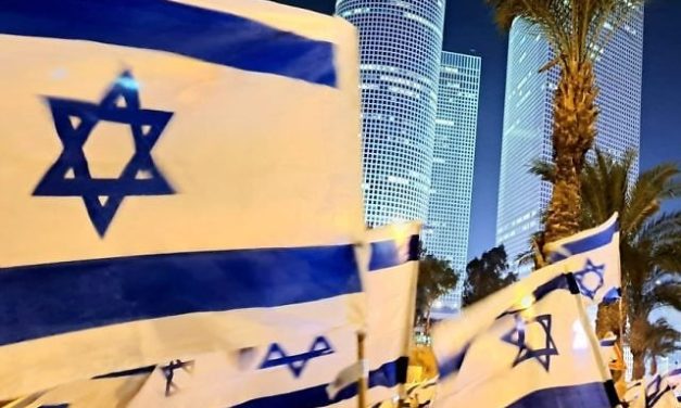 Paul James Kearns | Greens See Red: The Black and “White” of Zionism