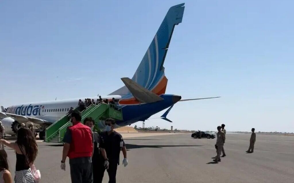 Before flydubai attack, dozens of Omani pilots flew to TLV despite ban — report
