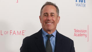 ‘I’ll send your money to Israel’: Jerry Seinfeld mocks pro-Palestinian heckler at Chicago show