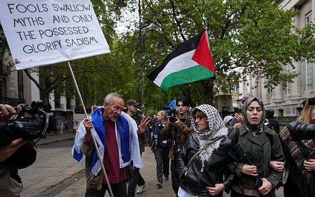 Jose Lev Alvarez Gomez | Zionism = Racism: The West’s Useful Idiots