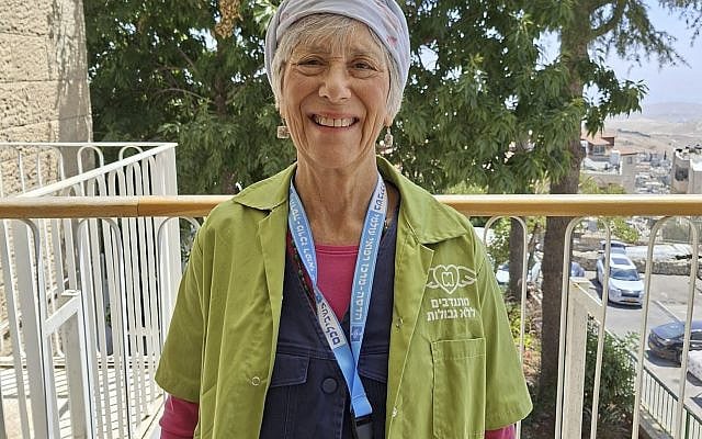 Karen Guth | Hadassah Hospital Hospice Diaries: The Families