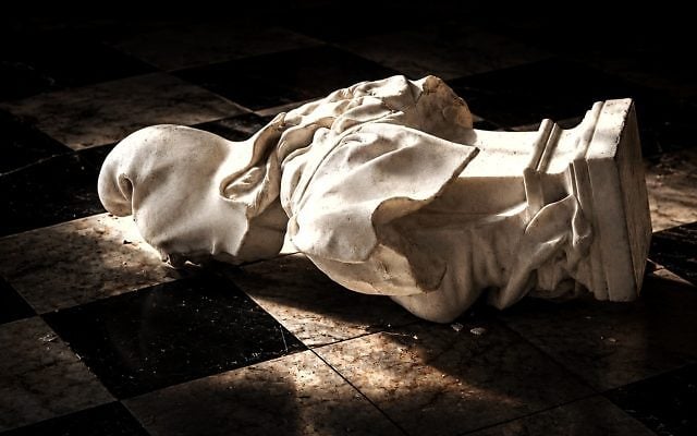 Anne Goldschmid | The Republic on Its Knees