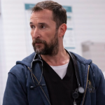 Noah Wyle, TV’s nice Jewish doctor, is People’s Sexiest Man Alive