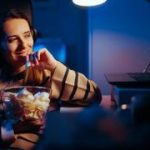 Does eating after 8 p.m. make you gain weight? What science actually says