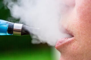 Why vaping is so hard to quit: What Selena Gomez’s struggle reveals about nicotine addiction
