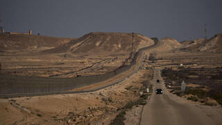 Egyptian man breaches Israeli border fence as IDF warns of heightened security concerns