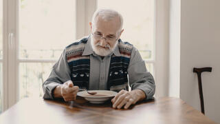 Eating alone linked to smaller brain volumes and depression, studies suggest