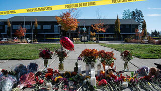 Oregon school shooting: Father of two kills teen gunman as teacher fights back; 4 dead