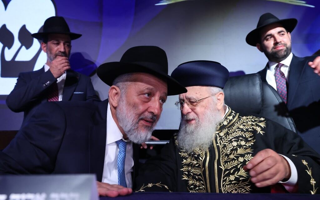 Top Shas rabbi said looking to oust longtime leader Deri over poor election result