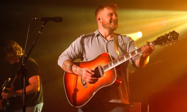 Country star Zach Bryan dons ‘Free Palestine’ shirt at Gillette Stadium