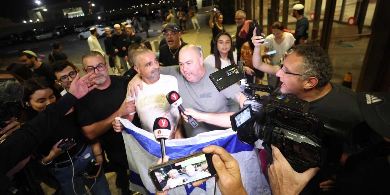 From ‘false flag’ to ‘Bibiwood’: flydubai attack spawns conspiracy theories