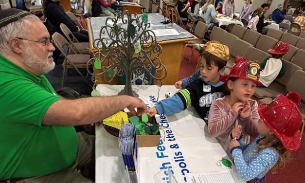 Jennifer Laszlo Mizrahi | L’Dor v’Dor: Congregation Kol Shalom Builds for the Next Generation