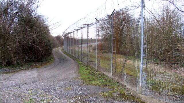 Abandoned car, hole in fence: 2 arrested after breach at another US base in Britain